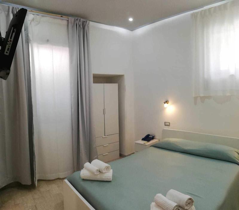 Le Tre Caravelle Hotel - Oda