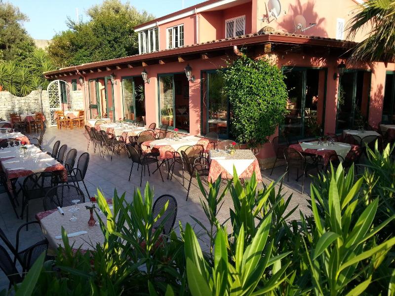 Hotel Borgo Di Santa Barbara - Bar