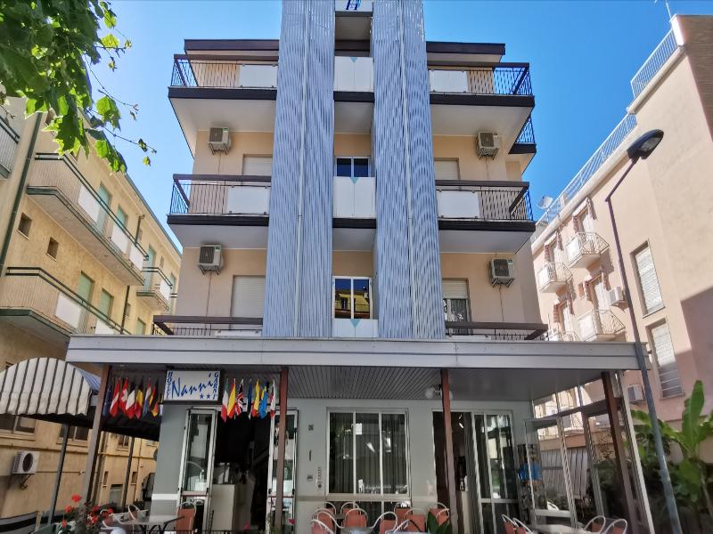 Hotel Nanni Garni - Lobi