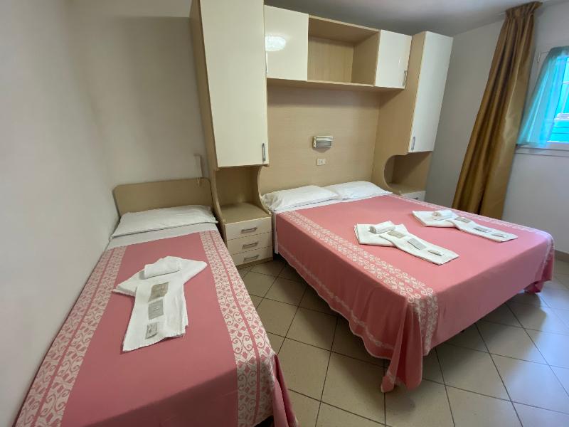 Hotel Nanni Garni - Oda
