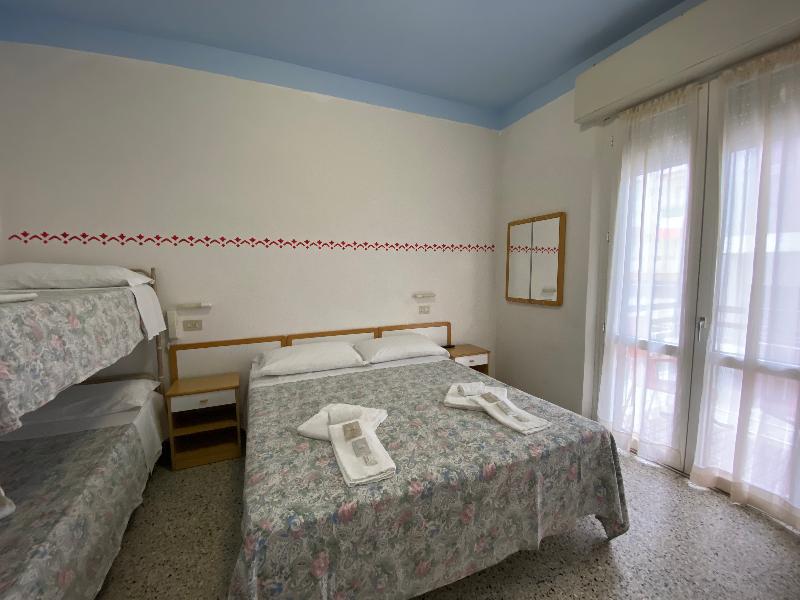 Hotel Nanni Garni - Oda