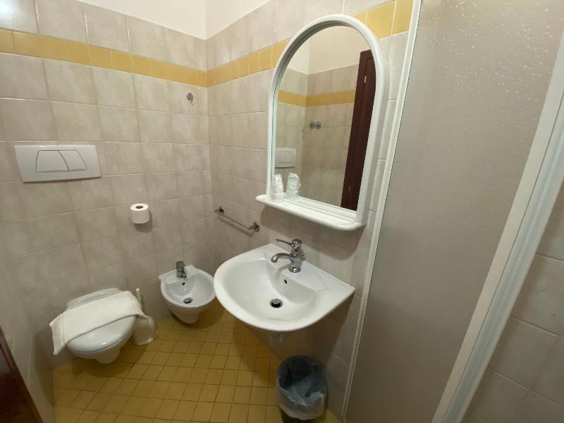Hotel Nanni Garni - Oda
