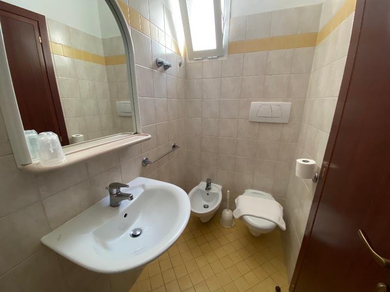 Hotel Nanni Garni - Oda