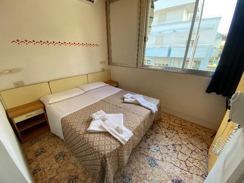 Hotel Nanni Garni - Oda