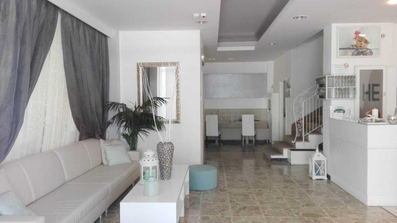 Hotel Ermeti - Lobi