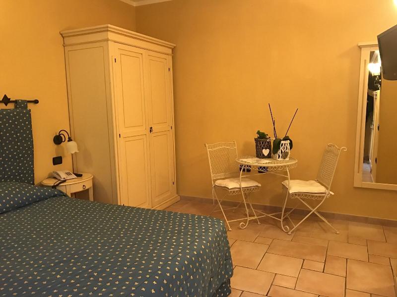 Hotel Villa Del Parco - Oda