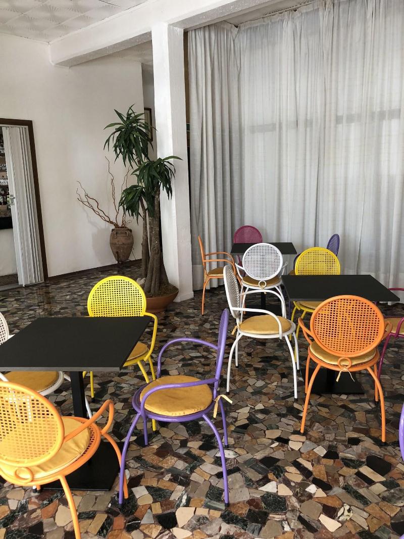 Hotel Marlisa Pier - Lobi