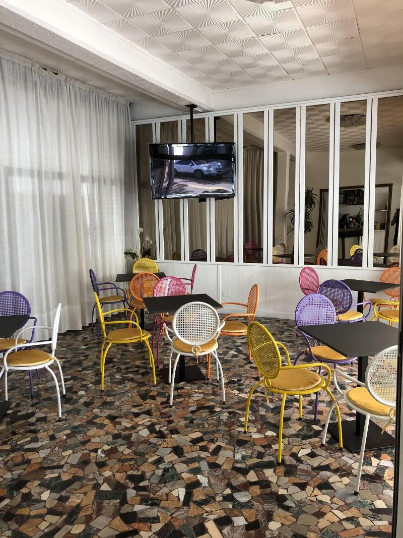 Hotel Marlisa Pier - Lobi