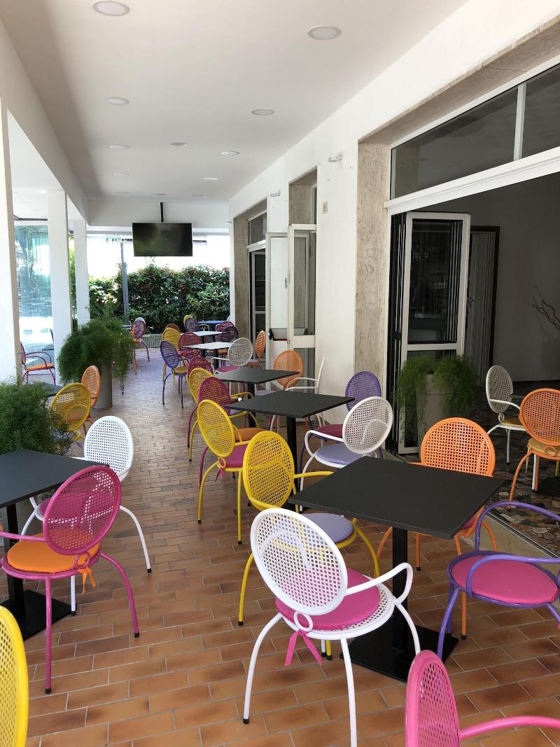 Hotel Marlisa Pier - Restoran