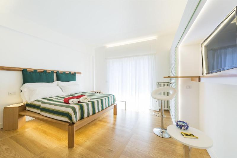Luiselle Charming Accommodation Sorrento - Oda