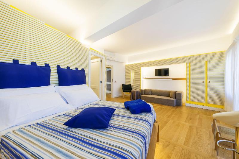 Luiselle Charming Accommodation Sorrento - Oda