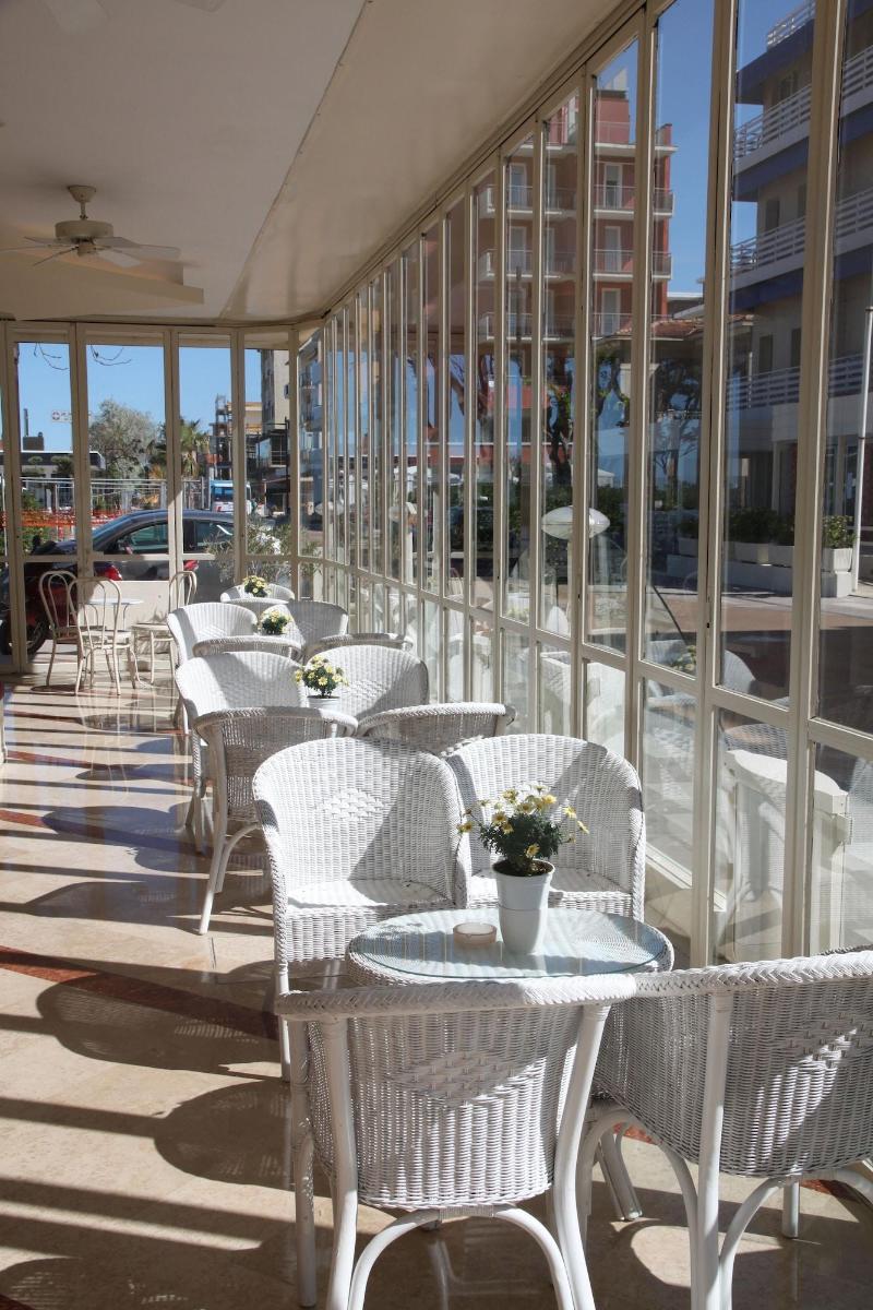 Hotel Adriatica - Teras