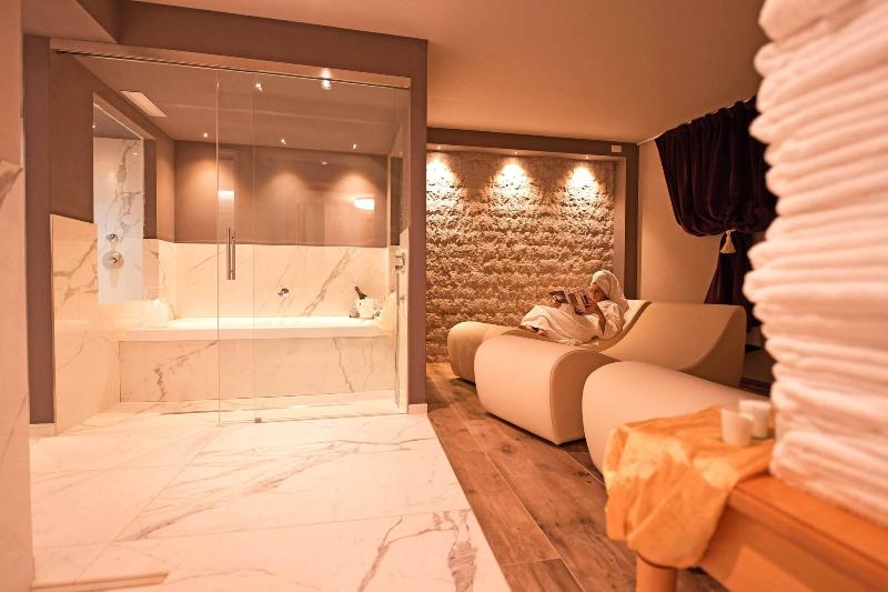 Central Hotel - Aktivite