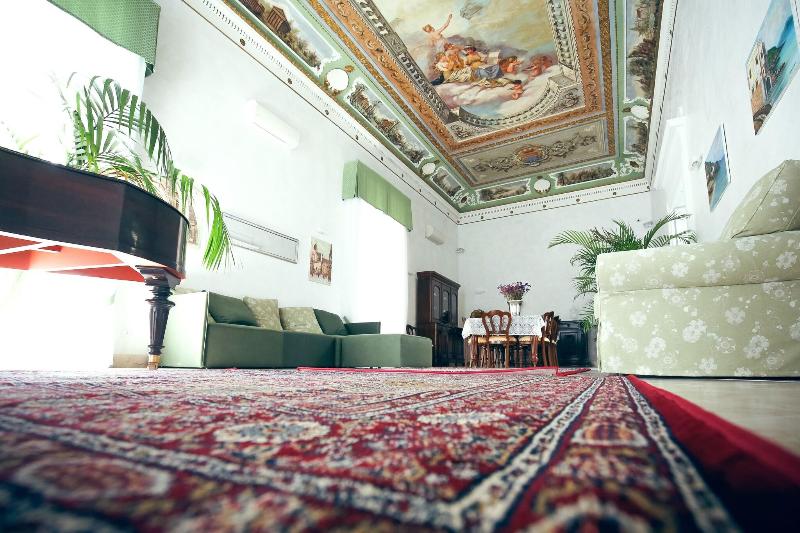 Hotel Napoli Mia - Lobi