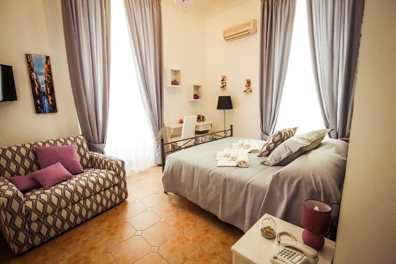 Hotel Napoli Mia - Oda