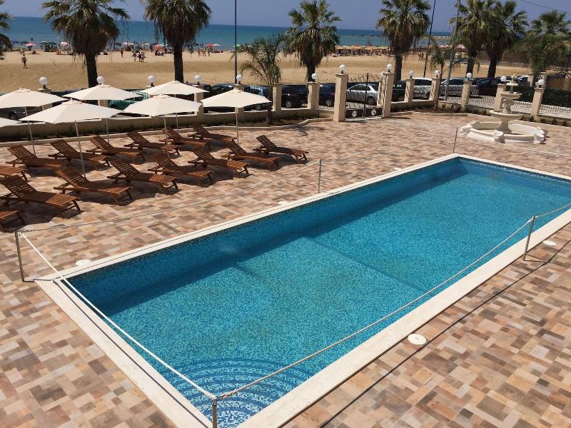 Hotel Riviera Palace - Genel