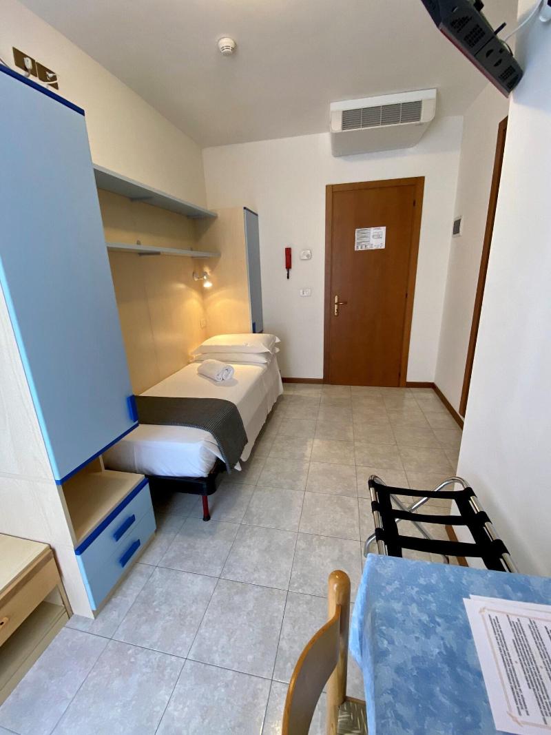 Hotel Rosa Caorle - Oda
