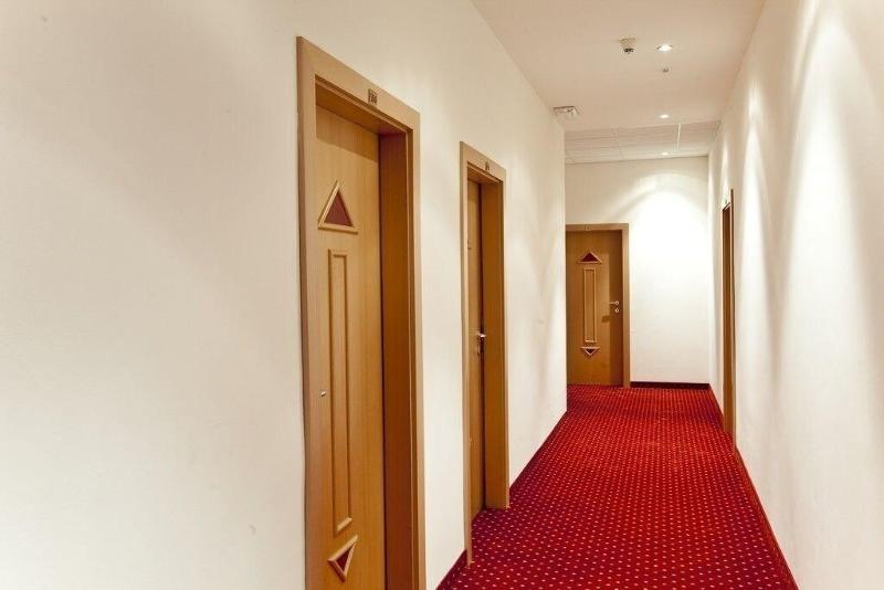Hotel Regina - Lobi