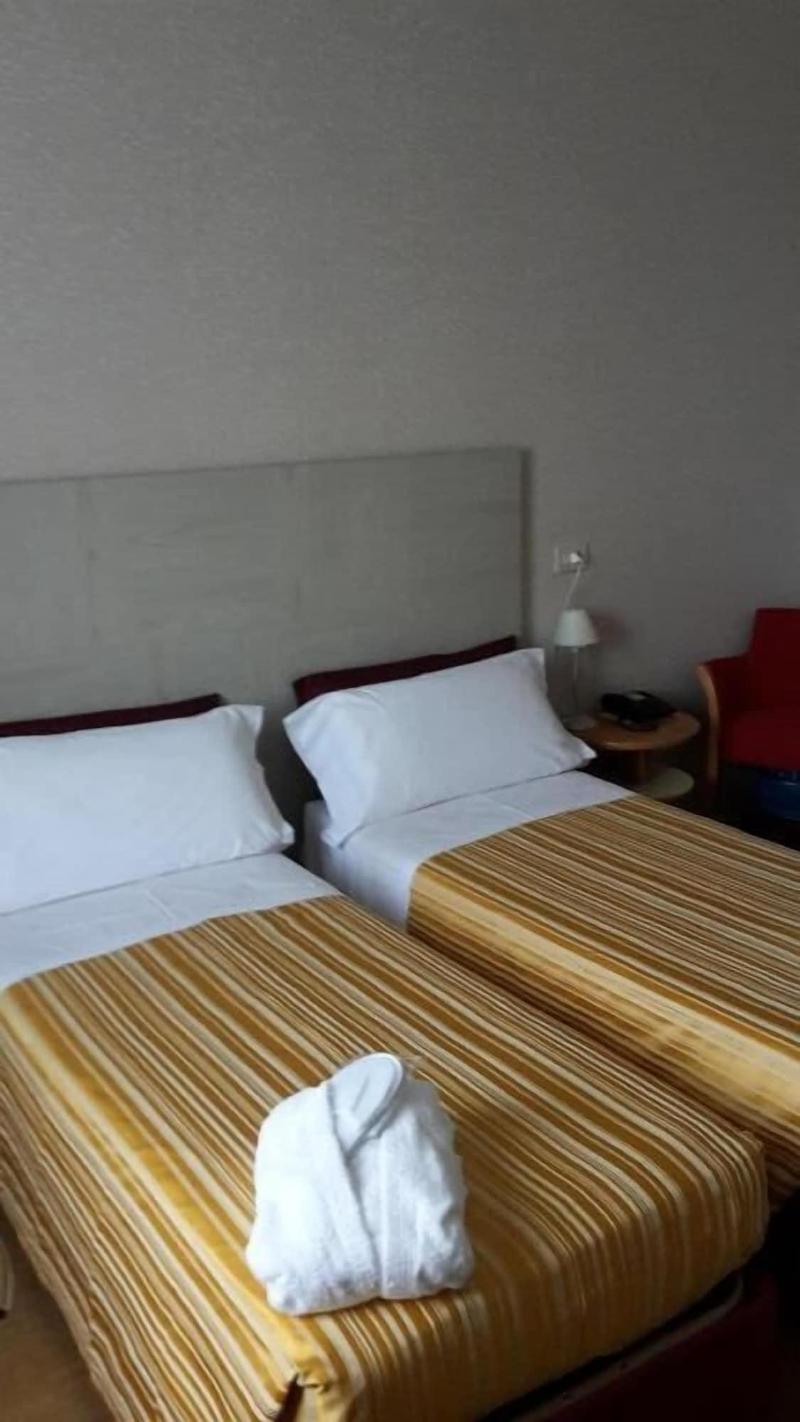 Hotel Riviera - Oda