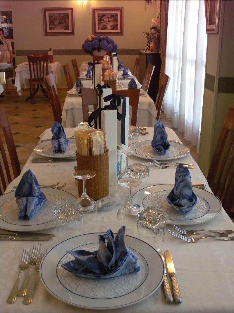 Hotel Riviera - Restoran