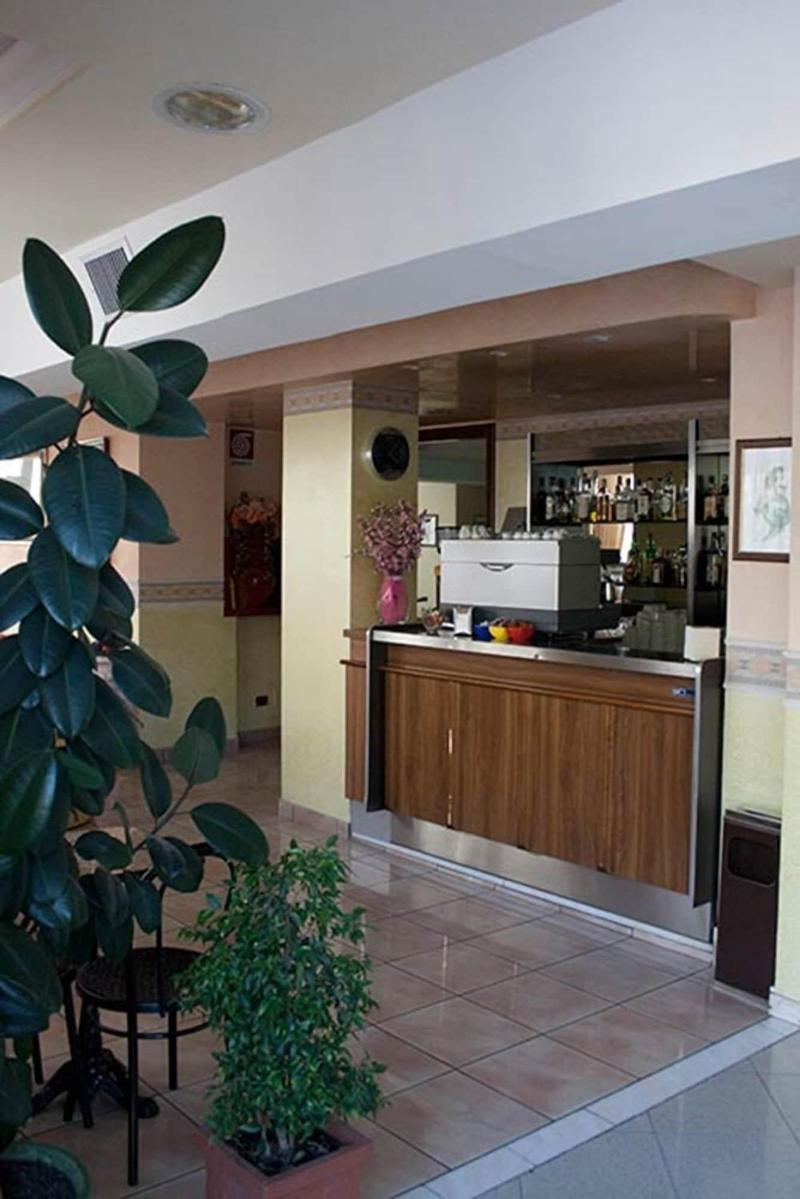 Hotel Monica - Bar