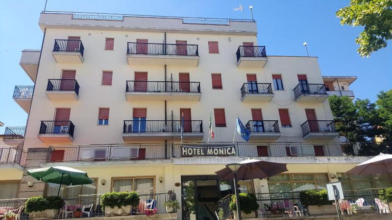 Hotel Monica - Genel