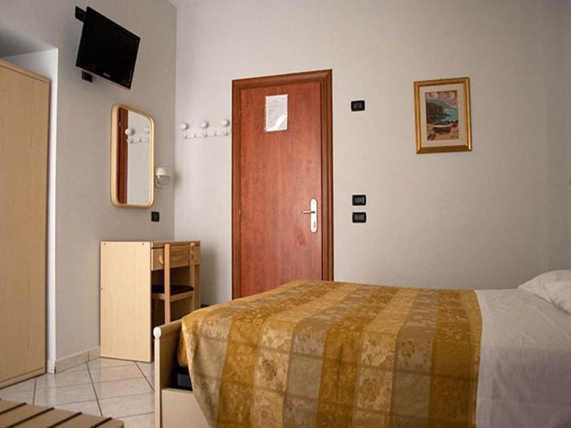 Hotel Monica - Oda