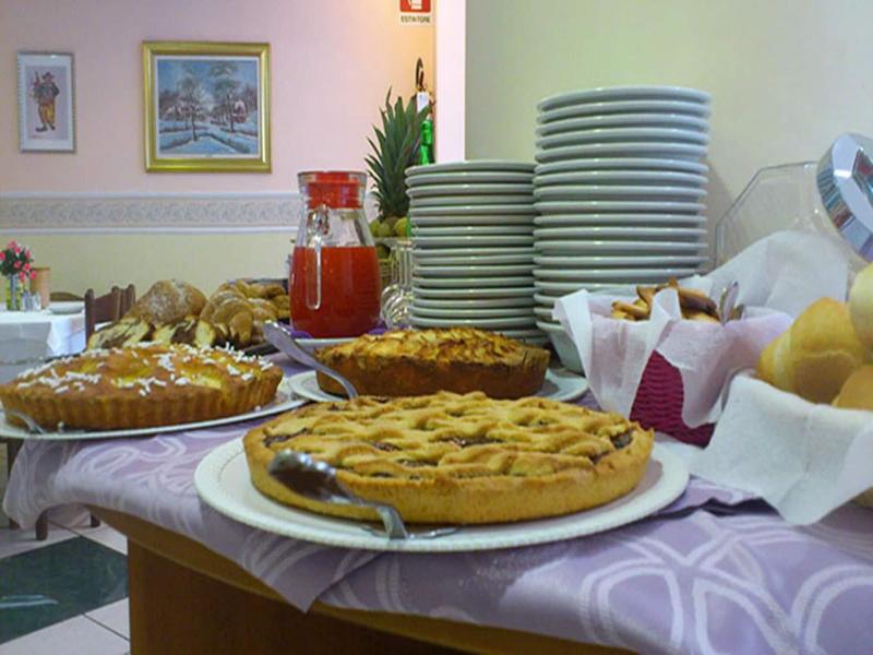 Hotel Monica - Restoran