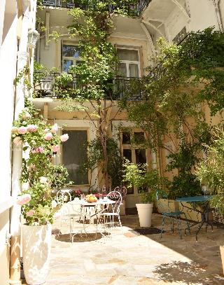 Hotel Henri Iv