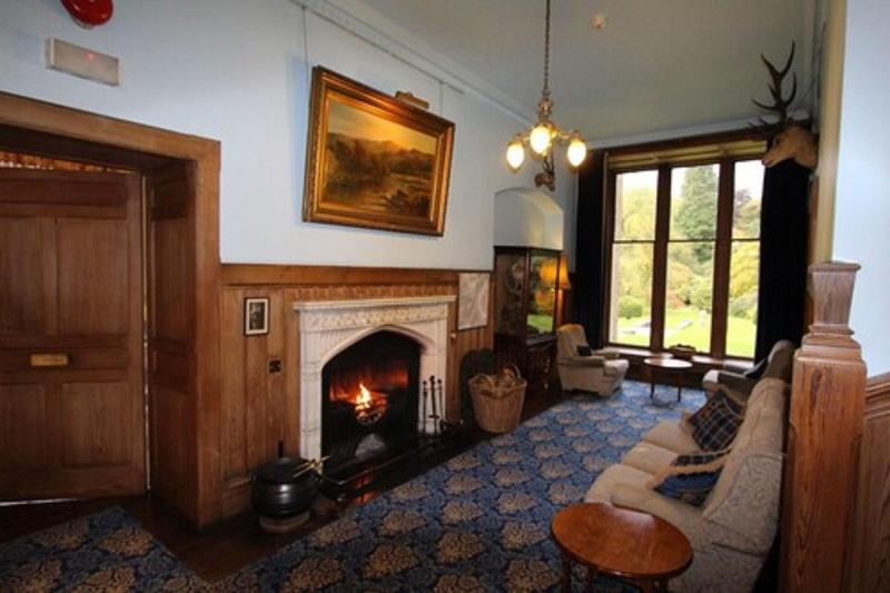 Glengarry Castle Hotel - Lobi