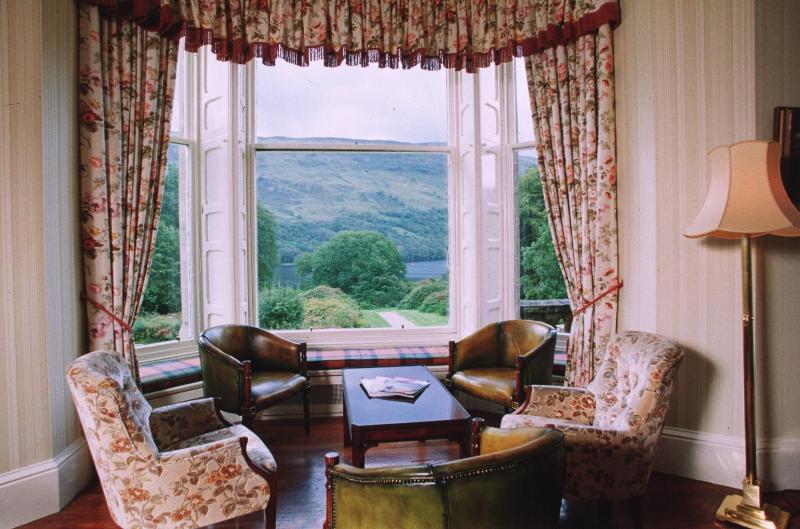 Glengarry Castle Hotel - Lobi