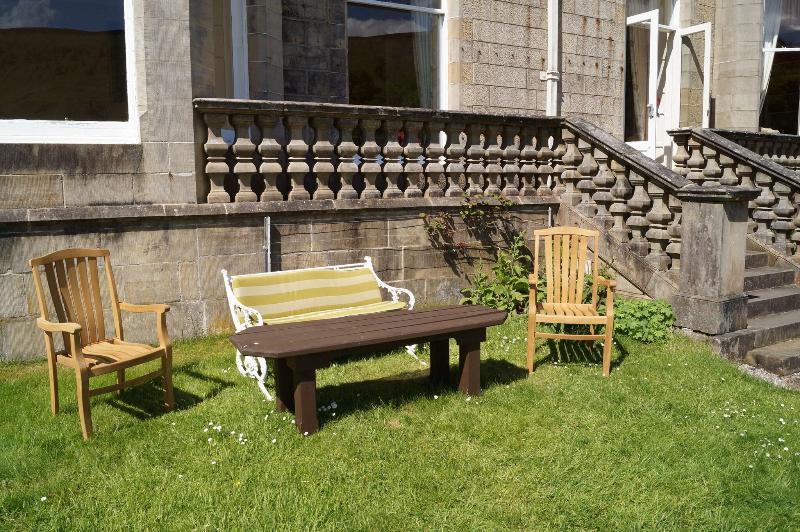 Glengarry Castle Hotel - Genel