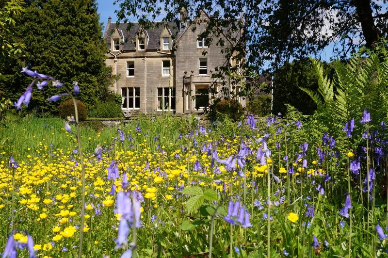 Glengarry Castle Hotel - Teras