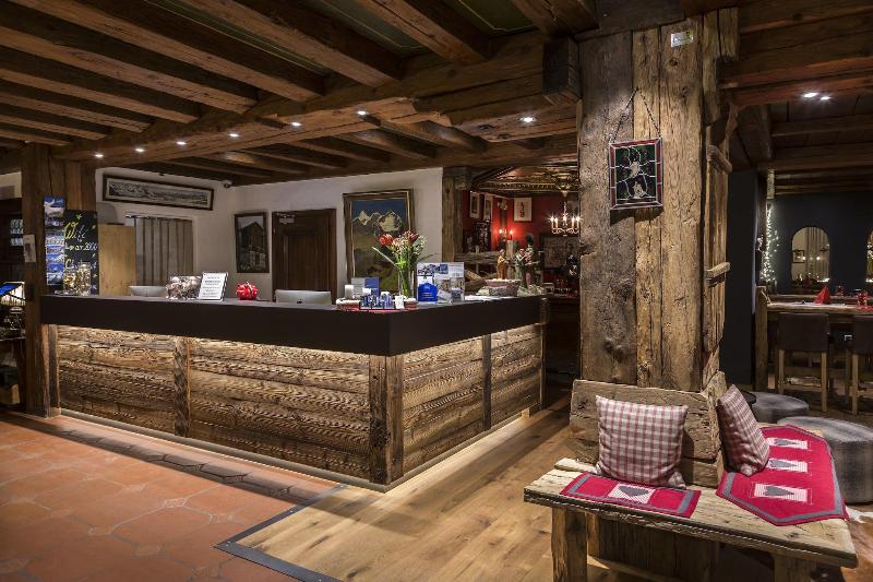 Zermatt Budget Rooms - Lobi