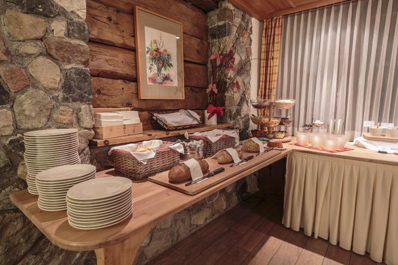 Zermatt Budget Rooms - Restoran
