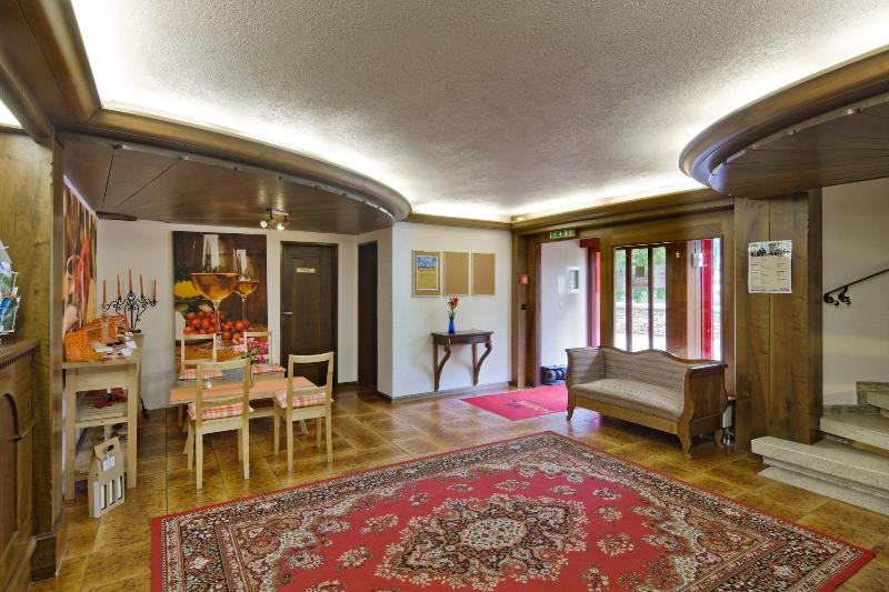 Schlosshotel - Self Check-In Hotel am Schlosspark - Lobi