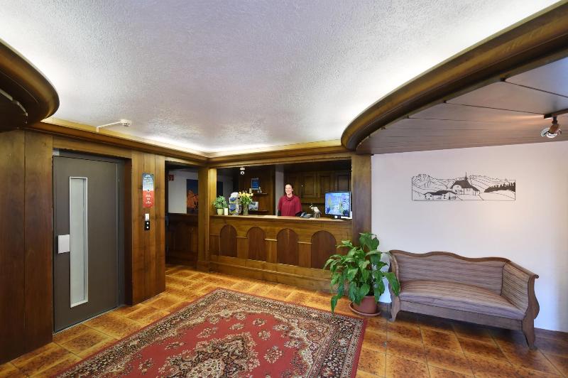 Schlosshotel - Self Check-In Hotel am Schlosspark - Lobi