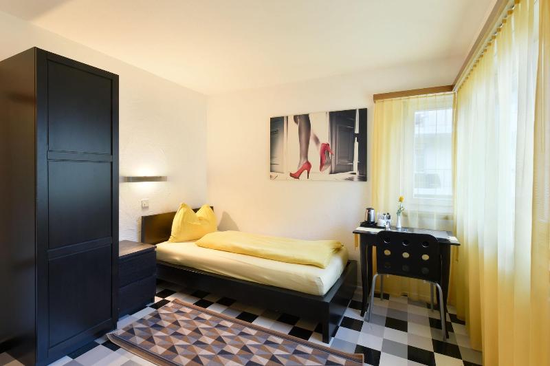 Schlosshotel - Self Check-In Hotel am Schlosspark - Oda