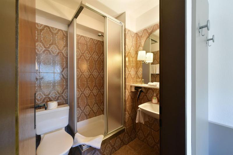 Schlosshotel - Self Check-In Hotel am Schlosspark - Oda