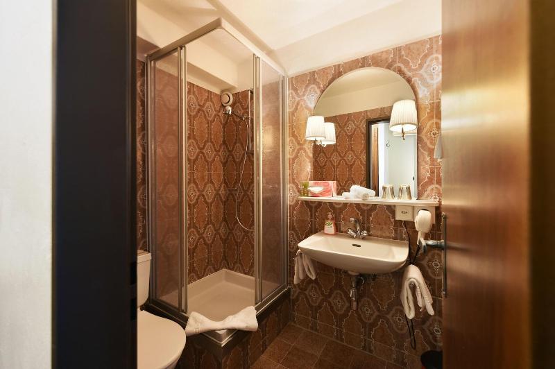 Schlosshotel - Self Check-In Hotel am Schlosspark - Oda