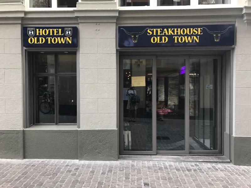Hotel Old Town - Genel