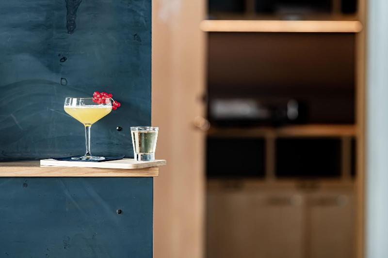 ART HOUSE Basel - Member of Design Hotels - Bar