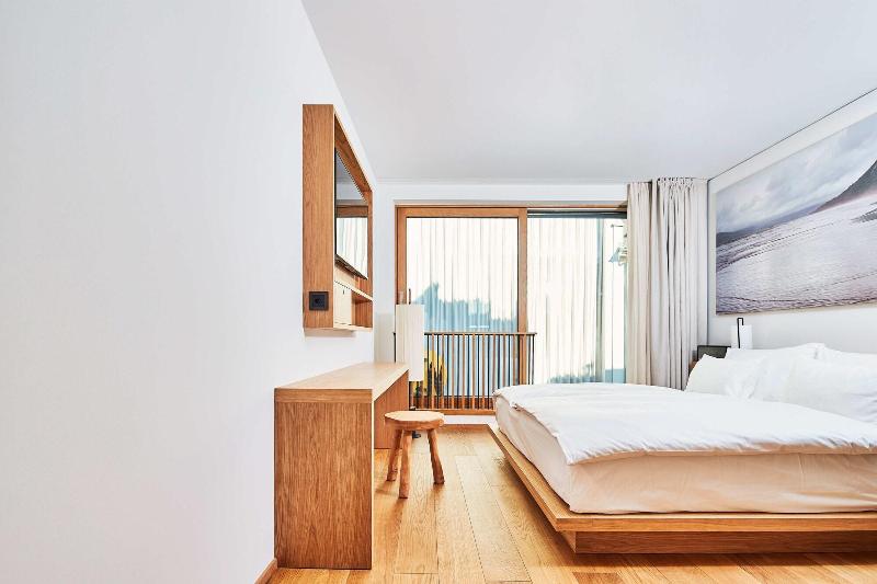 ART HOUSE Basel - Member of Design Hotels - Oda
