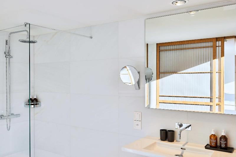 ART HOUSE Basel - Member of Design Hotels - Oda