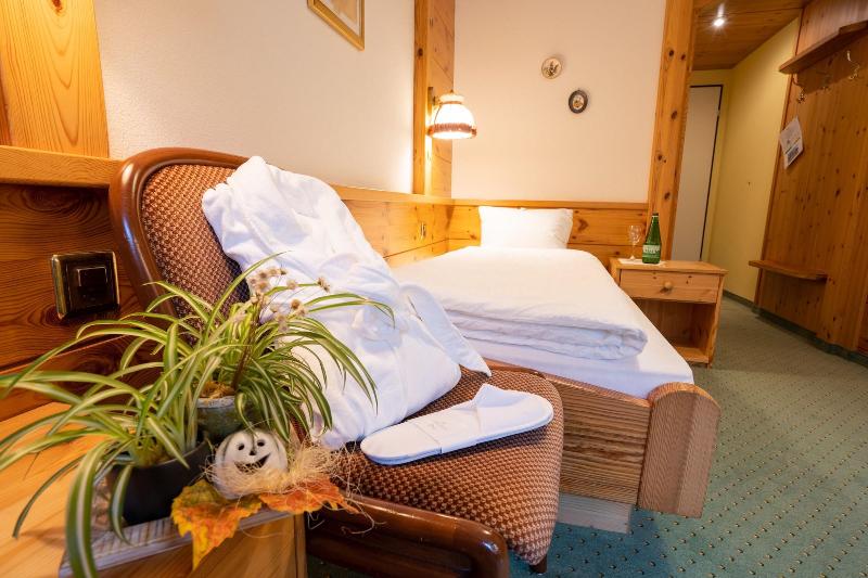 Hotel Sonne - Oda