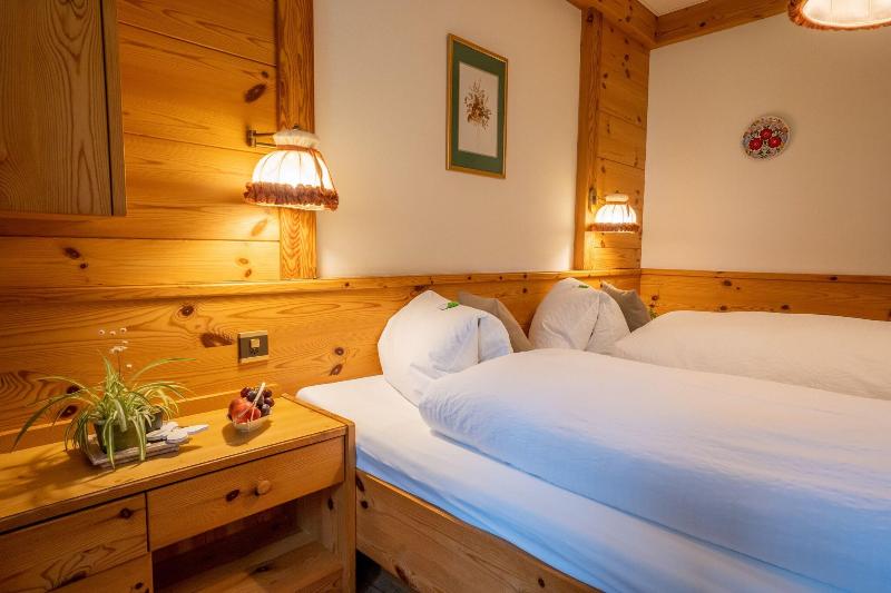 Hotel Sonne - Oda