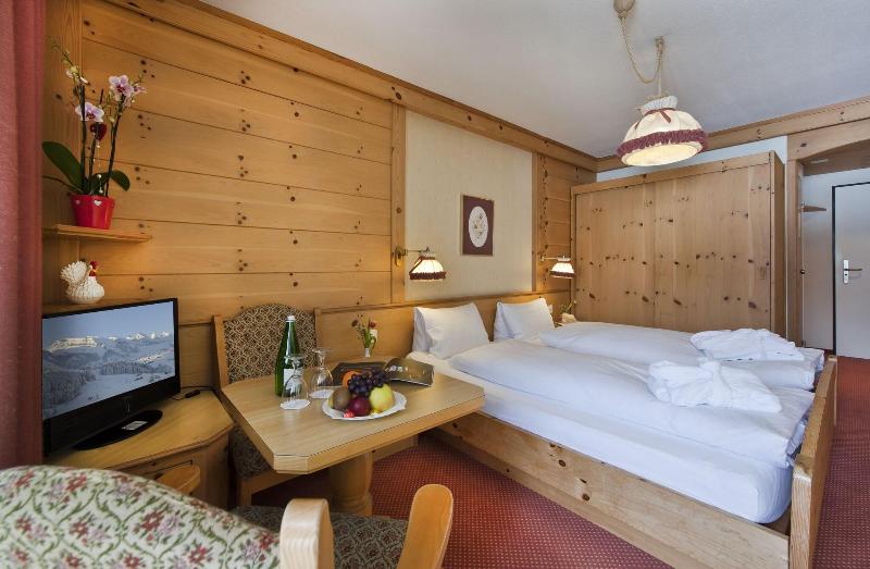 Hotel Sonne - Oda