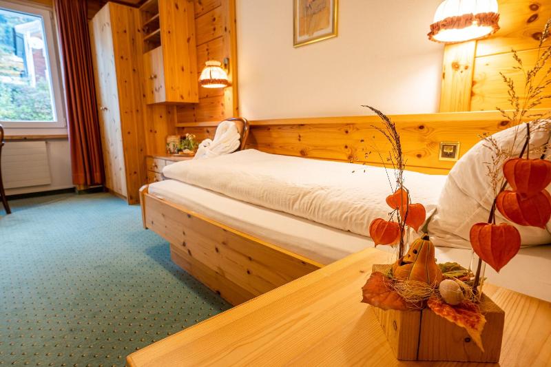 Hotel Sonne - Oda