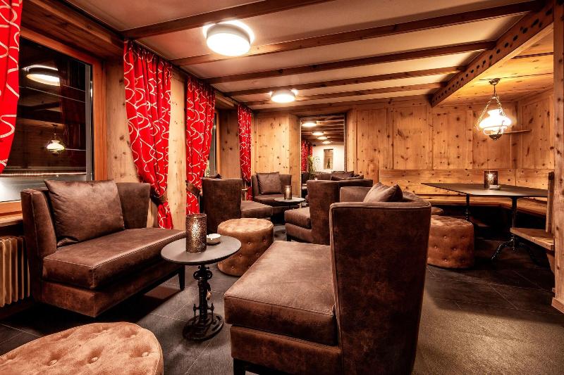 Home Hotel Arosa - Lobi
