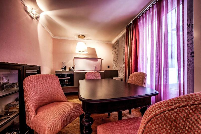 Home Hotel Arosa - Oda